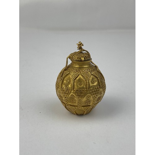 6 - A RARE TINY GOLD LIDDED JAR, PARFUME  FLASK, FATIMID SYRIA/ SELJUQ IRAN, 12TH CENTURY,   The squad b... 