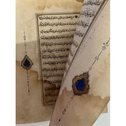 141 - AN OTTOMAN QURAN BIFOLIO, PRESUMABLY 16TH CENTURY
Comprising an Arabic bifolio manuscript on paper, ... 