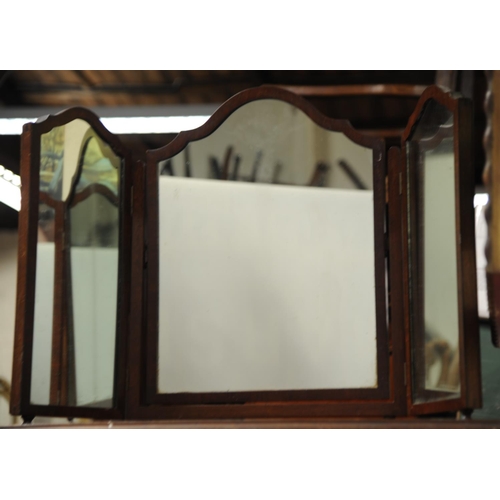 198 - Mahogany three panel folding dressing mirror on bun feet (25