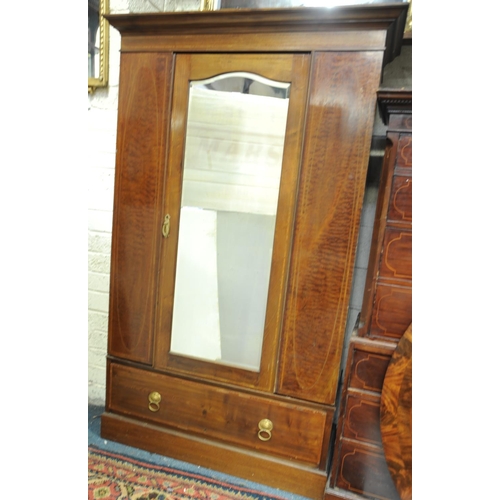 Lot 260       