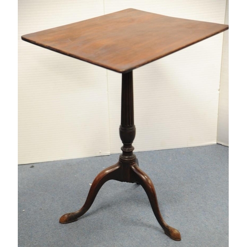 146 - Georgian Mahogany snap top tripod Table on 3 splayed legs.