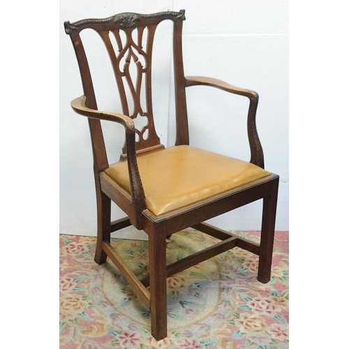 246 - Set of 8 Mahogany Irish Chippendale style Diningroom Chairs with hide upholstered seats and includin... 