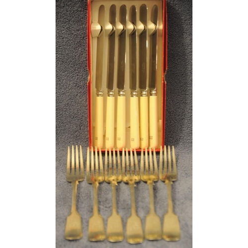 283 - 6 Bone Handled Large Dinner Knives and 6 Large Dinner Forks