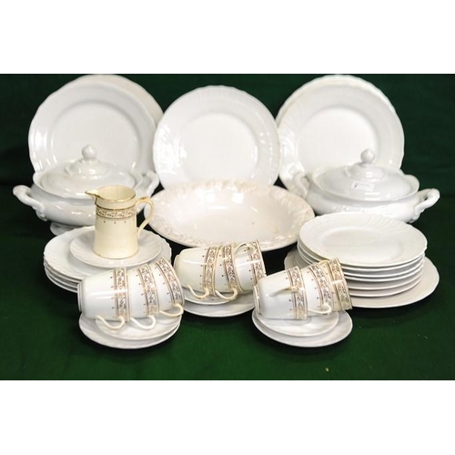 7 - Part China Tea and Dinner Service (approx. 42 pieces)