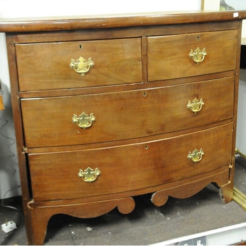 64 - Georgian Mahogany bow fronted Chest of four Drawers