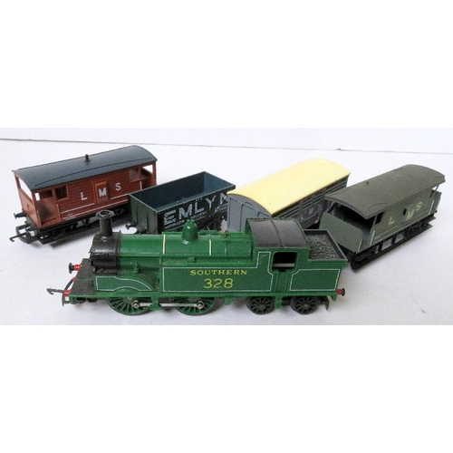 111 - TRIANG / HORNBY 00 gauge R754 SR M7 0-4-4 Tank Loco No. 328 Southern green. Good Plus, together with... 