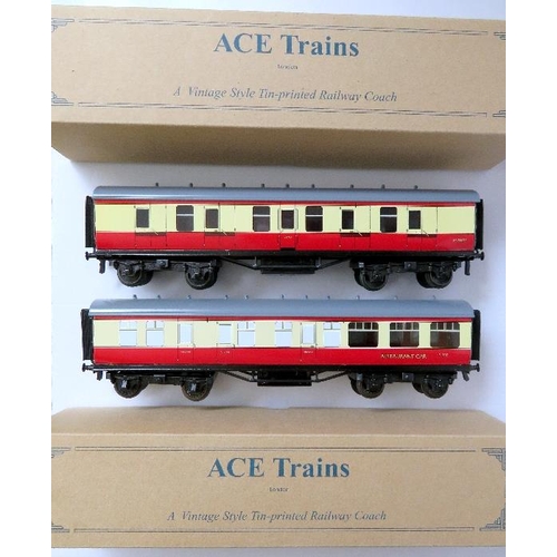 137 - ACE TRAINS 0 gauge Coaches comprising 2 x C/5 BR Mk.1 crimson/cream (1 x Brake End and 1 x Restauran... 