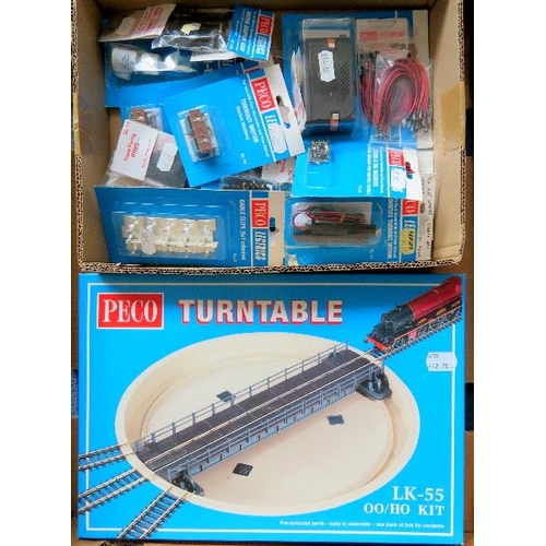 164 - PECO 00/HO gauge Model Railway Accessories to include: LK-55 Turntable Kit, Point Motors, Capacitor ... 