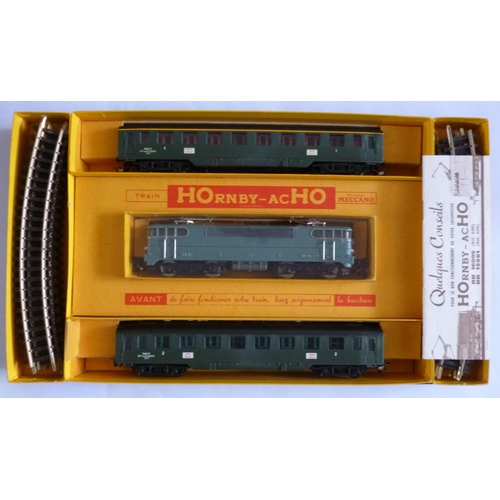 170 - HORNBY-ACHO (Meccano) 6100 “L’Aquilon” Passenger Train set. Excellent to Mint in an Excellent Pictur... 