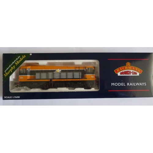 178 - BACHMANN 00 gauge (Murphy Models) MM0184 Class 181 ‘I.E’ Diesel Loco, orange livery No.184. Excellen... 