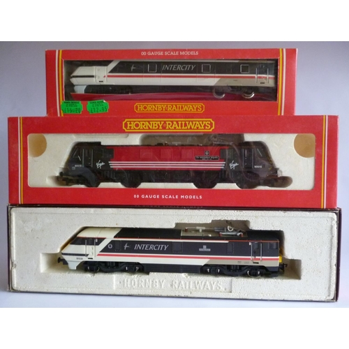 66 - HORNBY 00 gauge R367 Class 91 Electric Loco No.91031 ‘Sir Henry Royce’ Intercity Swallow Livery. R21... 