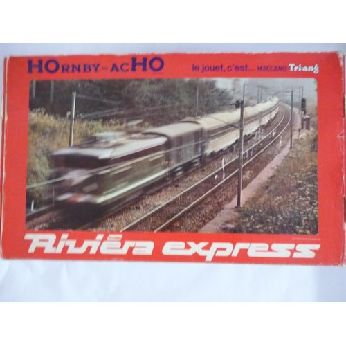 91 - HORNBY-ACHO (Meccano-Triang) 6107 Riviera Express boxed set (rare), to include CC7121 Electric Loco,... 
