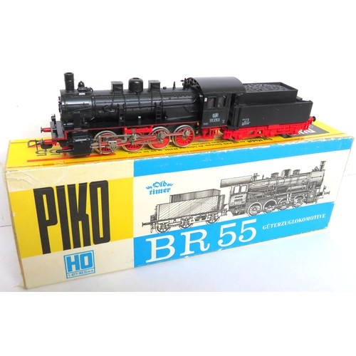 86 - PIKO HO gauge Class BR 55 0-8-0 Loco and Tender No. 55 3763 DB black/red. Excellent and Boxed with p... 