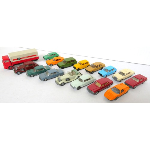 104 - WIKING 00 scale type Plastic Vehicles comprising: 14 x assorted, various makes and types. Mostly Goo... 