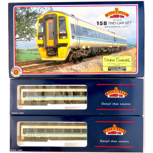 141 - BACHMANN 00 gauge 31-50013 Class 158 2-Car DMU Set “Regional Railways” with working lights. Excellen... 