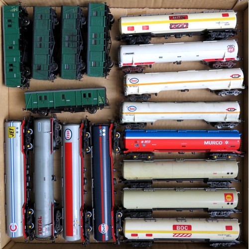 177 - HORNBY  plus other manufacturers 00 gauge Rolling Stock comprising: Assorted Goods Wagons to include... 