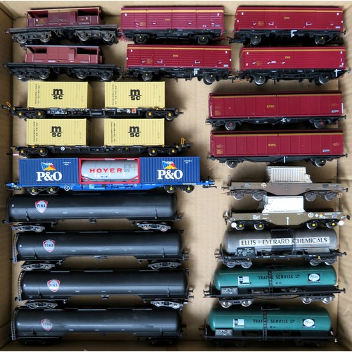 180 - BACHMANN / LIMA  plus other manufacturers 00 gauge Rolling Stock comprising: Assorted Goods Wagons t... 