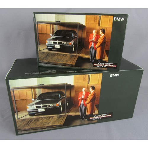 223 - MINICHAMPS 1:24TH JAMES BOND 007 BMW 750iL & BMW R 1200C Motorcycle ‘Tomorrow Never Dies’ Boxed Deal... 