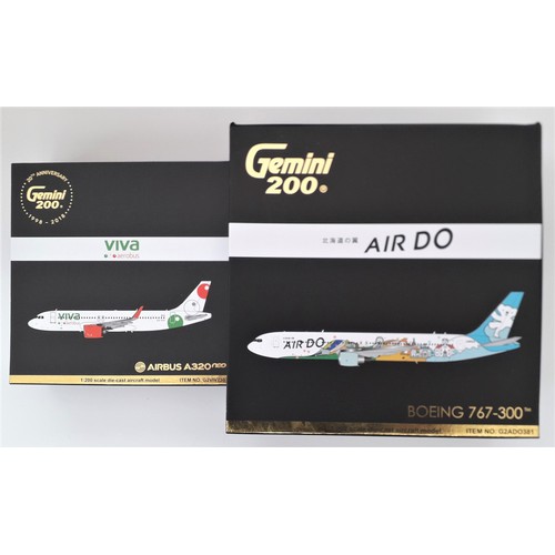 21 - GEMINI ‘200’ AIRCARFT.1:200TH scale. Boeing 767-300 “Air-Do” and Airbus 320neo “Viva Aerobus”. Mint ... 