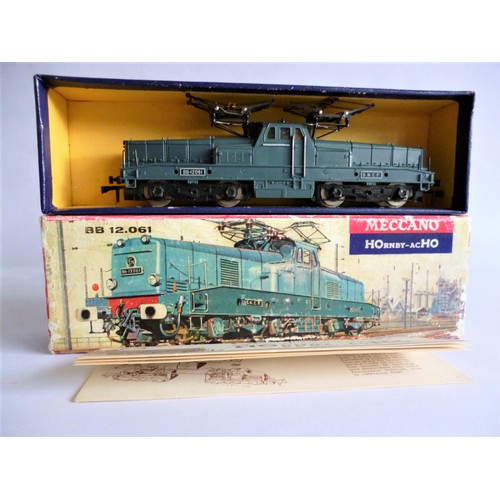52 - HORNBY ACHO 6390 BB12.061 Centre Cab Electric Loco in blue livery. Excellent including Picture Box w... 