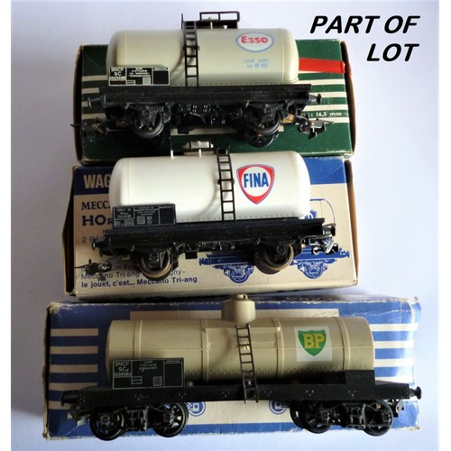 58 - HORNBY ACHO Tank Wagons, 7250 BP Bogie Tanks x2, 7104 FINA x2, 7100 ESSO x2, 702 PRIMAGAZ X2, 700 Fo... 