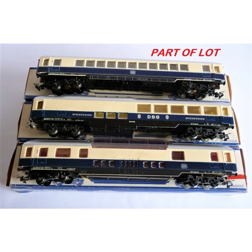 62 - HORNBY ACHO Rheingold Coaches, 7444, 7446, 7448, 7450 x2. Excellent to Near Mint in Good to Excellen... 