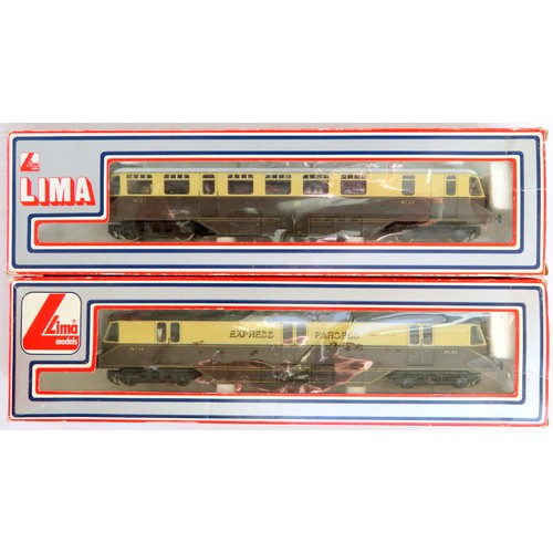 101 - LIMA 00/EM gauge GWR chocolate and cream Railbuses comprising: (1 x 205132 No. 22 and 1 x 205143 Exp... 