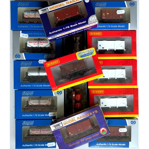 204 - HORNBY / DAPOL etc. 00 gauge Goods Wagons to include Hornby R6888TTS BR 10T Vent Van with Digital So... 