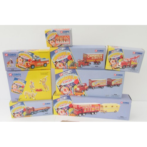 304 - CORGI CLASSICS CHIPPERFIELDS CIRCUS to include 07202 ,31901, 31902, 97885, 97886, 97887, 97888, 9788... 