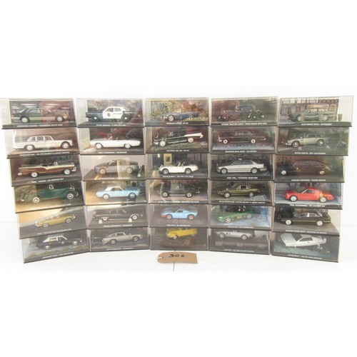 306 - DELPRADO James Bond 1:43 scale to include Lotus Esprit, Ford GT40 and others. Mint in Plastic Cases ... 