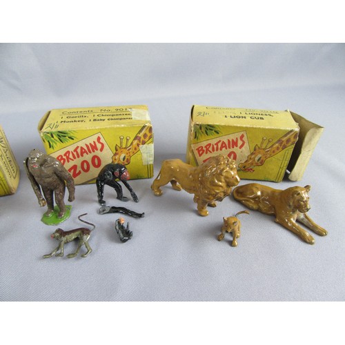 78 - BRITAINS VINTAGE LEAD ZOO ANIMALS, boxed and loose examples to include No.9011 Giant Panda & 2 Baby ... 