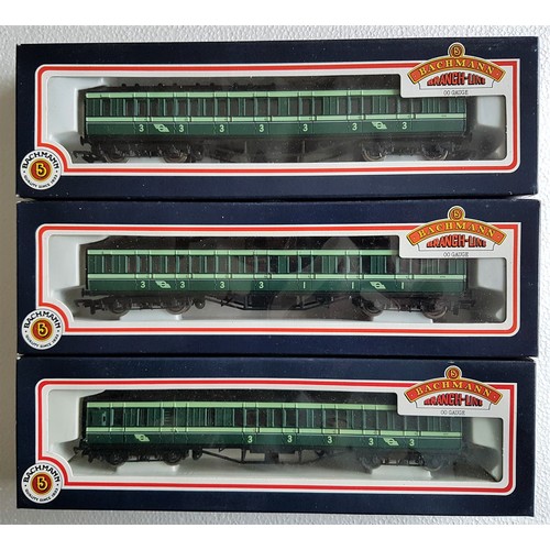 48 - BACHMANN OO Gauge Murphy Models ‘CIE’ Special Edition coaches, Green livery, 34-2512, 342519, 34-226... 