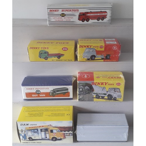 330 - ATLAS DINKY / DAN TOYS to include 920 Guy Van Heinz, 434 Bedford TK Crash Truck, 514 Guy ‘Lyons’ Van... 