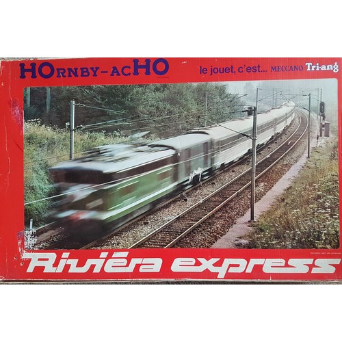 82 - HORNBY-ACHO 6108 Riviera Express Set, comprising CC7121 Electric Loco, Inox Tee Coaches x5, Track, C... 