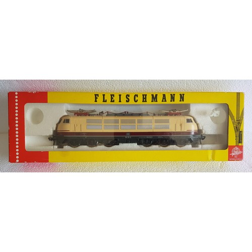 98 - FLEISCHMANN 4375 Co-Co Electric Loco 103-118-6 DB Cream/Maroon Livery. Excellent, Boxed.