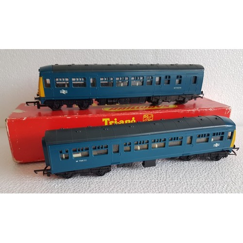 107 - TRI-ANG ‘00’ R157 2 Car DMU BR Blue livery. Very Good to Excellent, Power Car Boxed.