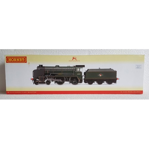 62 - HORNBY (CHINA) R2743 BR 4-4-0 Schools Class No.30915 ‘Brighton’ DCC Ready. Excellent to Near Mint/Bo... 