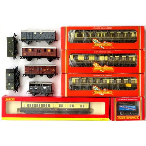 342 - HORNBY / KIT-BUILT 00 Gauge Rolling Stock comprising: 4 x GWR chocolate and cream Clerestory Coaches... 