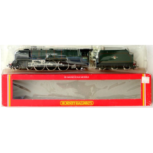 344 - HORNBY 00 Gauge R221 Coronation Class 4-6-2 “City of Leicester” Loco and Tender No. 46252 BR lined g... 