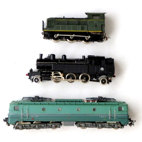 332 - HORNBY-ACHO SNCF Locos comprising: 6372 Co-Co Overhead Electric Twin Pantograph Loco No. CC7121 2-to... 