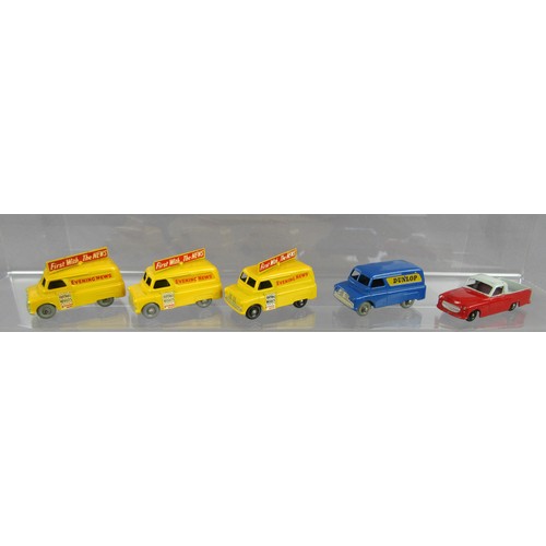 72 - MATCHBOX 1-75 REGULAR WHEELS to include 3x 42a Bedford Evening News Van, 25a Bedford Dunlop and 50a ... 