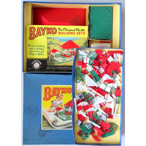 205 - BAYKO No. 3 Building Set with Instructions, unchecked for completeness. Fair to Good in Fair to Good... 