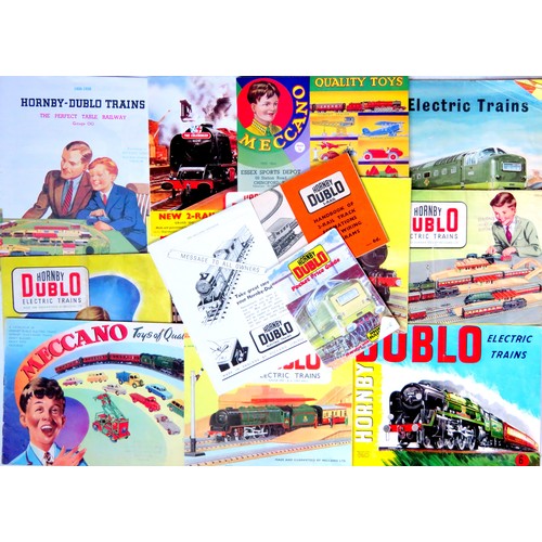 152 - HORNBY DUBLO 15 x assorted Catalogues and Booklets. Mostly Good