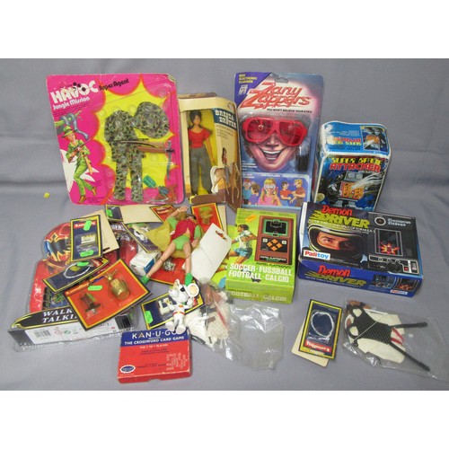 383 - VINTAGE ELECTRONIC GAMES to include Palitoy Demon Driver, Mattel Football Game, Made in Japan plasti... 