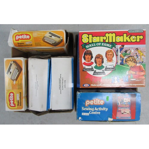 386 - VINTAGE GAMES to include 4x Star Maker Football Hall of Fame (appear unused), Petite Sawing Activity... 