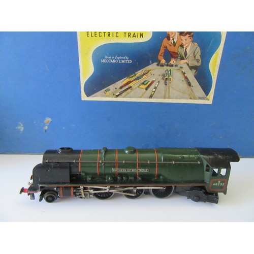 267 - HORNBY 00 EDP12 Passenger Train Set 