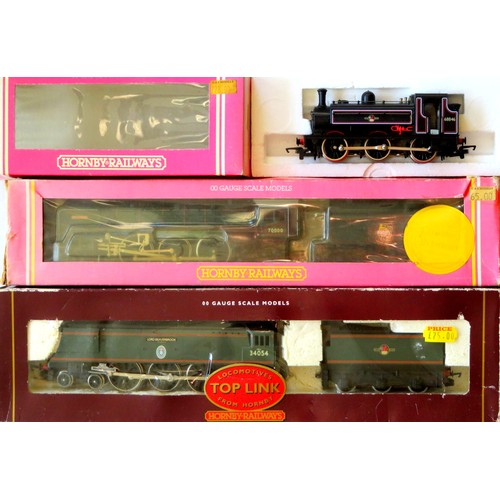 47 - HORNBY 00 gauge Steam Locos comprising: R310 Battle of Britain Class 4-6-2 “Lord Beaverbrook” Loco a... 