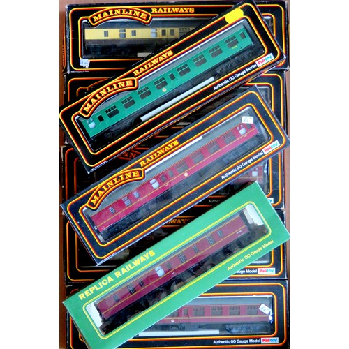 96 - MAINLINE / REPLICA RAILWAYS 00 gauge Rolling Stock comprising:  8 x Coaches: (7 x Mainline, 1 x Repl... 