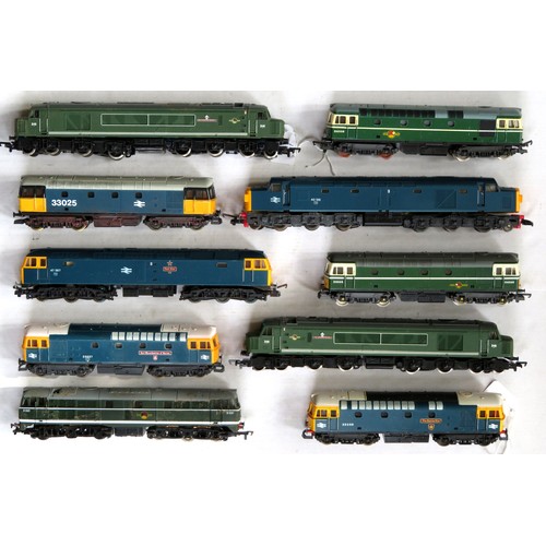 280 - MAINLINE / LIMA etc. 00 gauge 10 x Diesel Locos to include: Peaks, Class 33, Class 47 etc. some requ... 