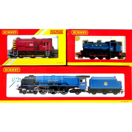 296 - HORNBY (China) 00 gauge Locos comprising: R2386 Princess Coronation Class 4-6-2 “Duchess of Gloucest... 